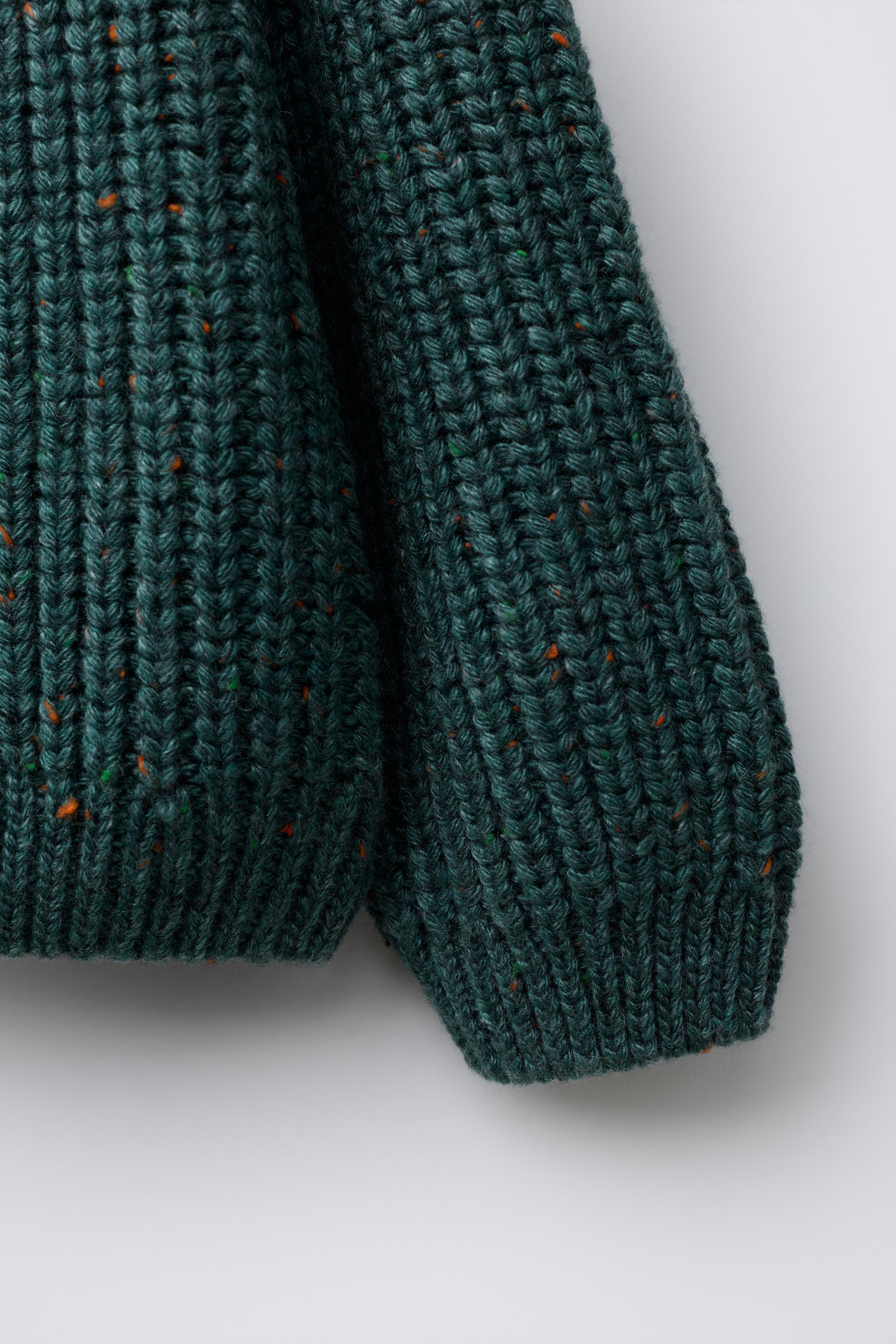 EMBROIDERED FLORAL BUTTON-UP CARDIGAN